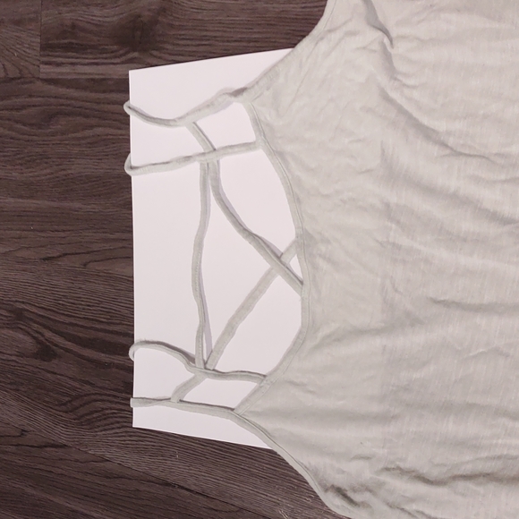 AEO detailed strappy tank - Picture 3 of 5